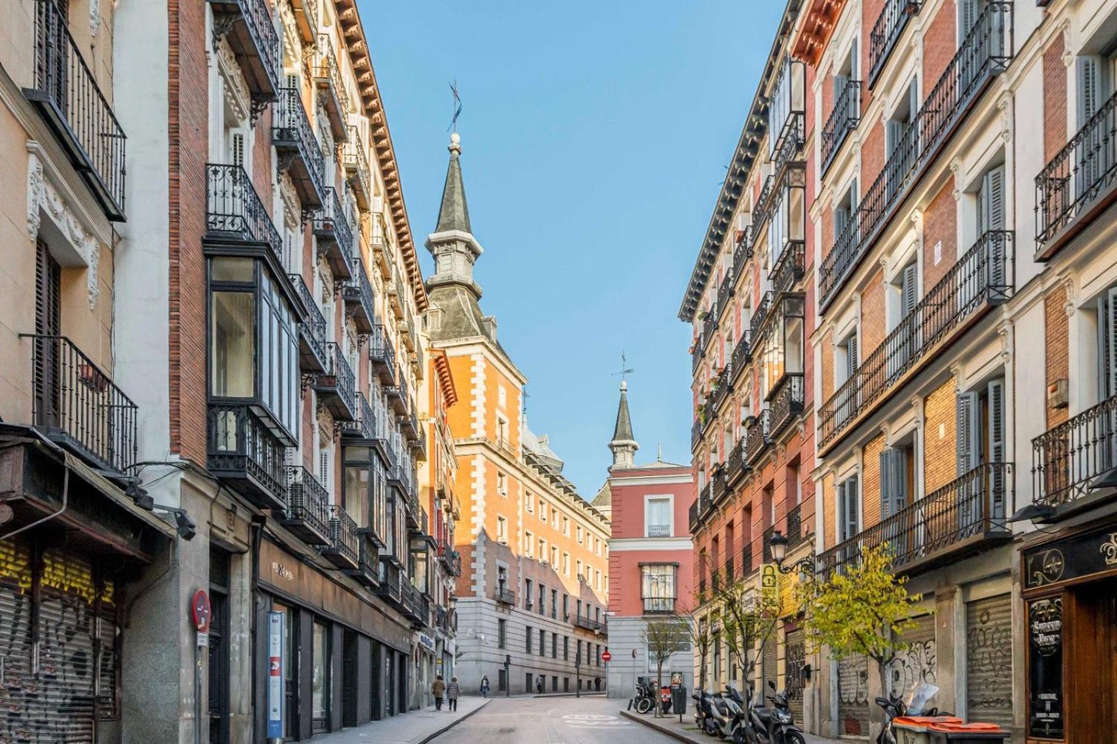 Plazamayorsuites Мадрид Екстер'єр фото